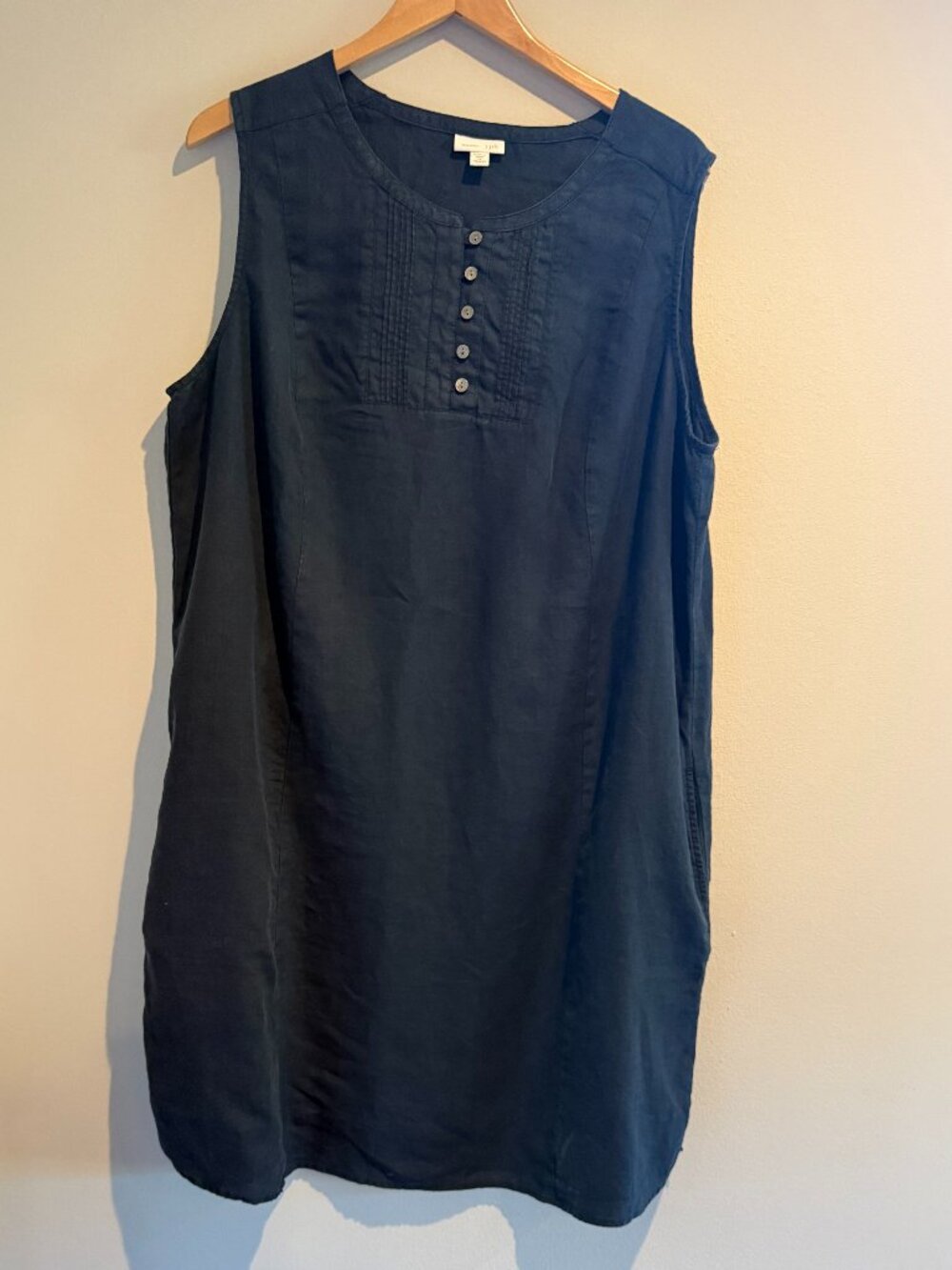 J. Jill Linen Dress In Navy - Picture 2 of 4